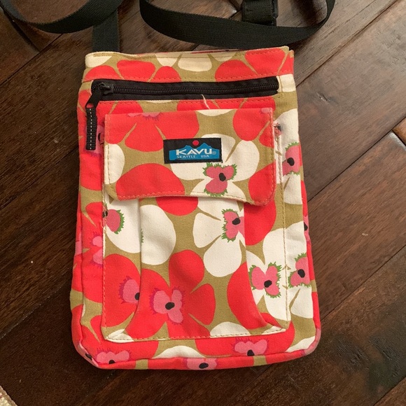 Kavu Bags Kavu Floral Crossbody Bag With Adjustable Strap Really